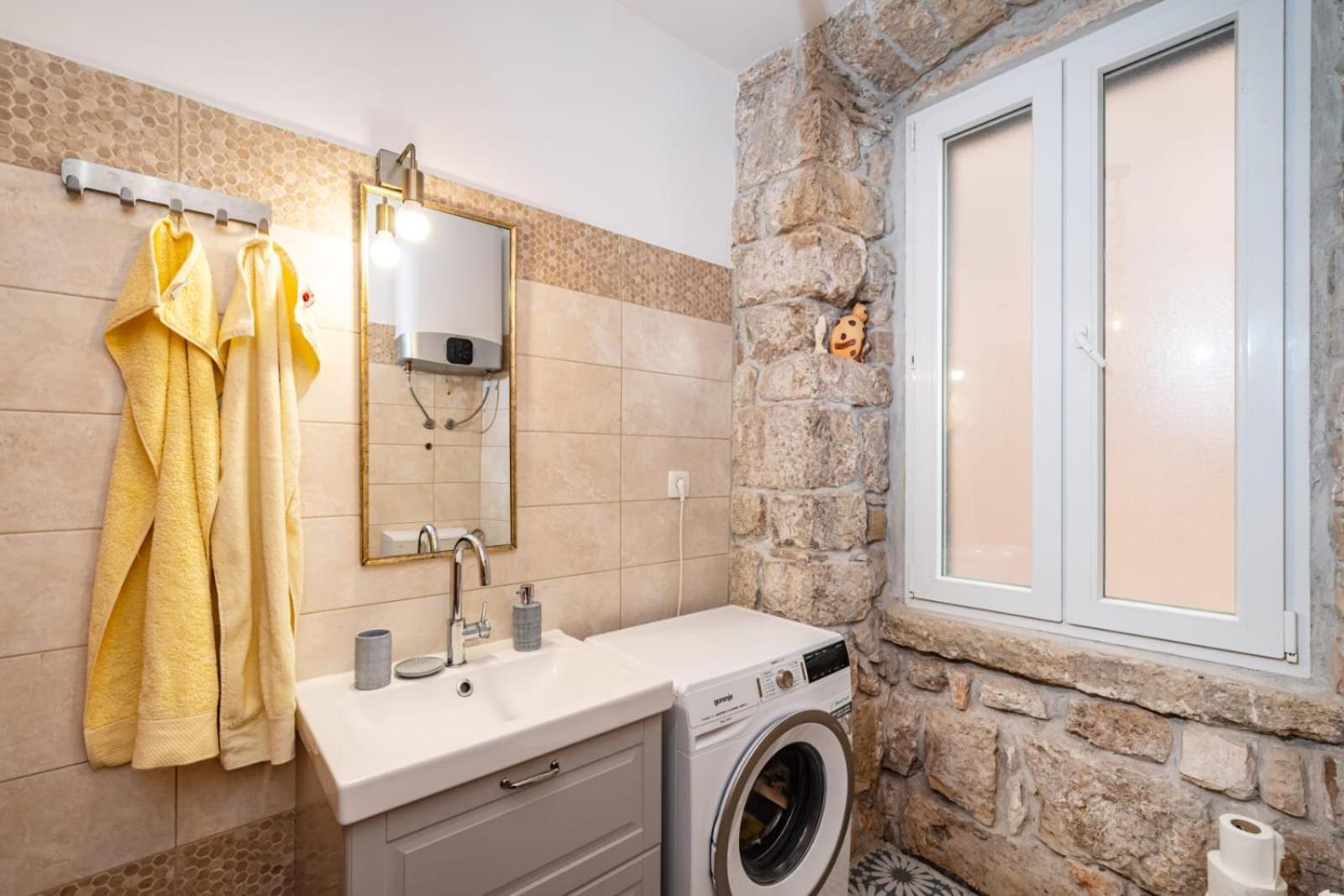 Apartament Ida Arts *